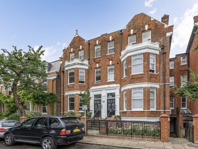 Flat to rent in Old Palace Lane, Richmond TW9