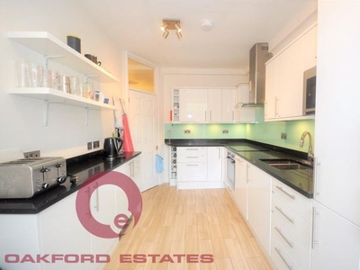 Flat to rent in Prince Regent Mews, Euston NW1