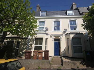 Flat to rent in Seaton Avenue, Mutley, Plymouth PL4