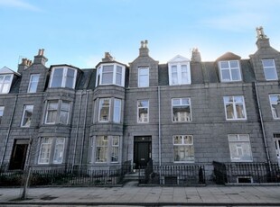 Flat to rent in Union Grove, City Centre, Aberdeen AB10