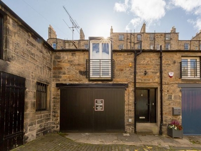 Mews house for sale in 4 West Scotland Street Lane, New Town, Edinburgh EH3