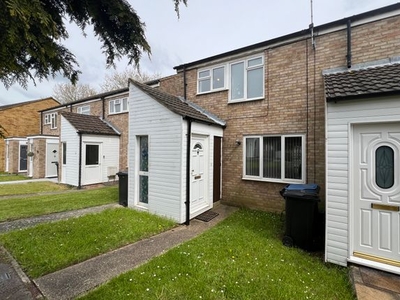 Property to rent in Peacocks, Harlow CM19