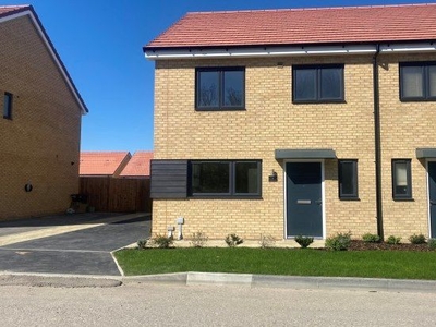 Property to rent in Sandpiper View, Sheerness ME12