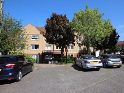 Property to rent in The Grove, Epsom KT17