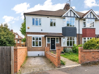 Semi-detached House for sale - Beaconsfield Road, London, SE3