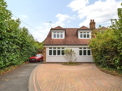 Semi-detached House for sale - Cray Road, Swanley, BR8