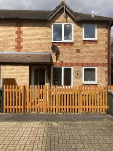 Semi-detached house to rent in Broome Way, Banbury, Oxfordshire OX16