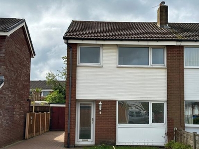 Semi-detached house to rent in Northleach Avenue, Penwortham, Preston PR1