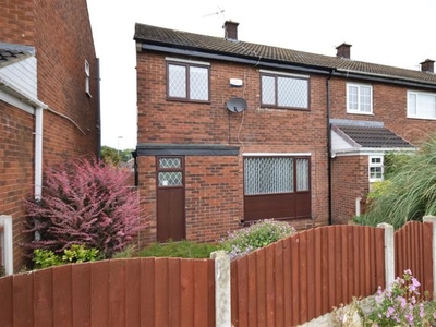 Semi-detached house to rent in South Street, Normanton WF6