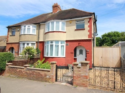 Semi-detached house to rent in Warden Hill Road, Luton, Bedfordshire LU2