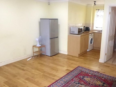 Studio to rent in Brookmill Close, Watford WD19