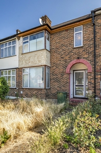 Terraced House for sale - Further Green Road, London, SE6