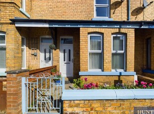 Terraced house for sale in Franklin Street, Scarborough YO12