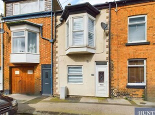 Terraced house for sale in Hoxton Road, Scarborough YO12