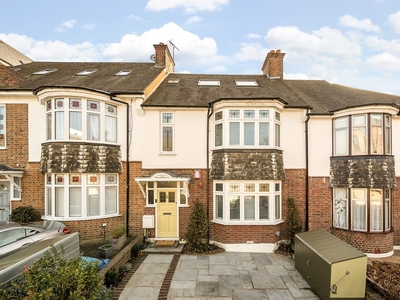 Terraced House for sale - Upland Road, London, SE22