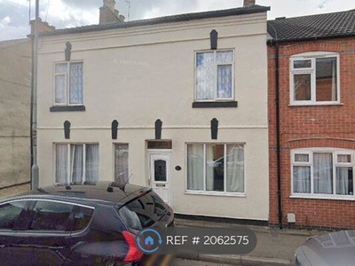 Terraced house to rent in Enderby, Leicester LE19