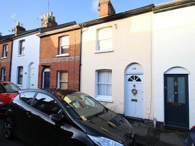 Terraced house to rent in Greys Hill, Henley-On-Thames, Oxfordshire RG9