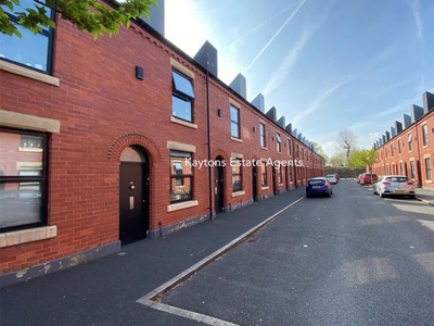 Terraced house to rent in Laburnum Street, Salford M6