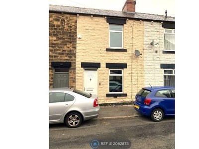 Terraced house to rent in Mount Street, Barnsley S70