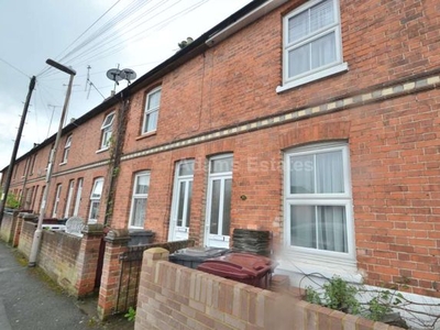 Terraced house to rent in Orts Road, Reading RG1