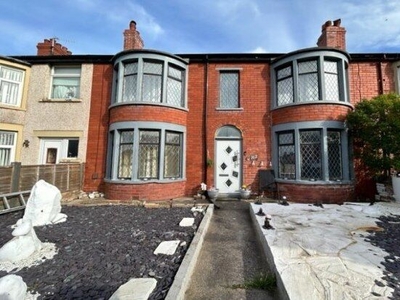 Terraced house to rent in Park Road, Blackpool FY1