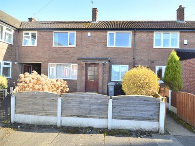 Terraced house to rent in Rostherne Road, Sale M33