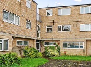 2 Bed Flat/Apartment For Sale in St Annes Road, Aylesbury, HP19 - 5364101