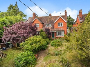 2 Bed House For Sale in Plough Lane, Shiplake Cross, RG9 - 5230651