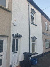 2 Bed Terraced House, Prince Street, NP19
