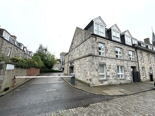 2 bedroom flat to rent Aberdeen, AB25 1LT