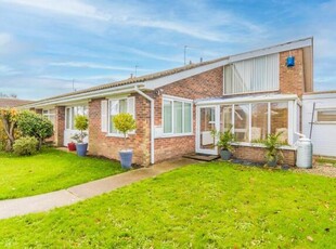 2 Bedroom Semi-detached Bungalow For Sale In Ormesby