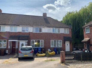 3 Bed House To Rent in Buckingham Crescent, Bicester, OX26 - 509