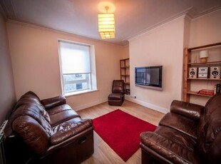 3 bedroom flat to rent Aberdeen, AB24 5NA