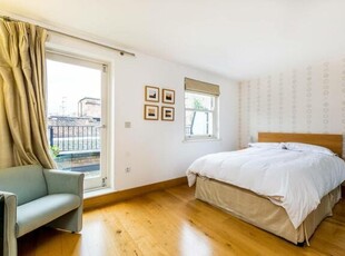 3 Bedroom Mews Property For Rent In Westbourne Grove, London