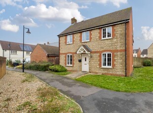 4 Bed House For Sale in Swindon, Wiltshire, SN25 - 5256625