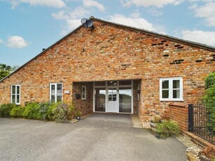 4 Bedroom Barn Conversion For Rent In Rossett, Wrexham