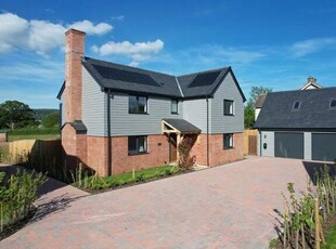 4 Bedroom Detached House For Sale In Hereford, Herefordshire