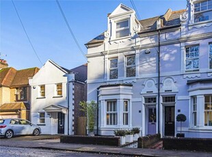 4 Bedroom Semi-detached House For Sale In Hemel Hempstead, Hertfordshire