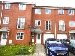 4 Bedroom Town House For Sale In Preston