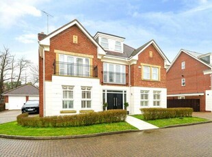 5 Bedroom Detached House For Sale In Camberley, Surrey