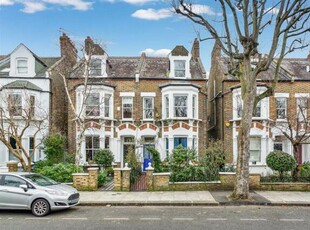 5 Bedroom Semi-detached House For Sale In London