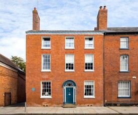 5 Bedroom Semi-detached House For Sale In Tenbury Wells, Worcestershire