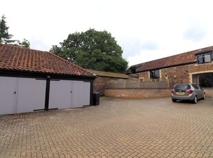 Barn conversion to rent in Ryston Road, Denver PE38