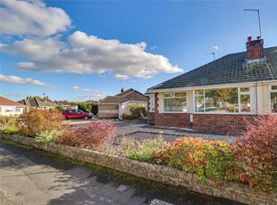 Bungalow to rent in Beverstone Grove, Lawn, Swindon, Wiltshire SN3