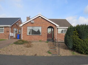 Bungalow to rent in Hawthorn Avenue, Waterthorpe, Sheffield S20