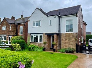 Detached house for sale in Ellers Drive, Doncaster DN4