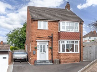 Detached house for sale in Oakfield Close, Stourbridge DY8
