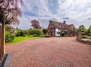 Detached house for sale in Pebblemoor, Edlesborough, Buckinghamshire LU6