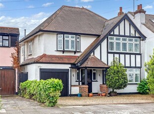 Detached house for sale in Second Avenue, Chalkwell, Southend-On-Sea SS0