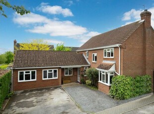 Detached house for sale in The Copse, Fields End HP1